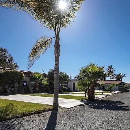 California Villas Y Hotel إنسينادا المظهر الخارجي الصورة
